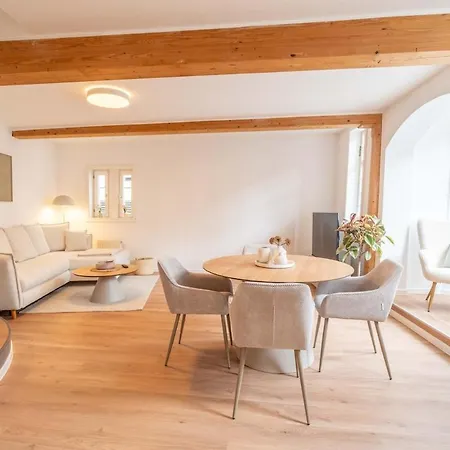Stilvolle Am Kornmarkt In Limburg * ليمبورغ ان دير لان